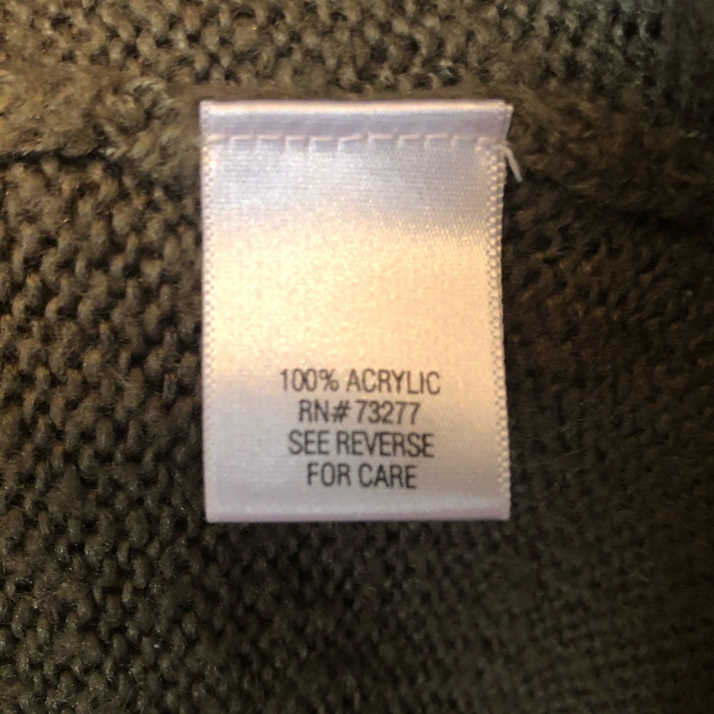Sweater - Picture 5 of 5